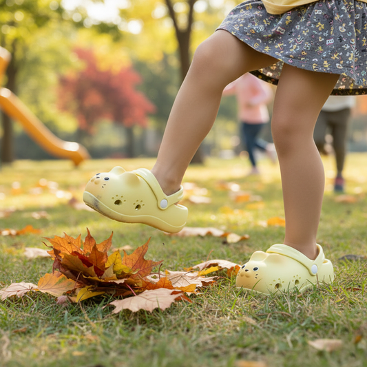 Crocsay Snuggs Yellow