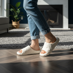 Crocsay Comfy Sliper White